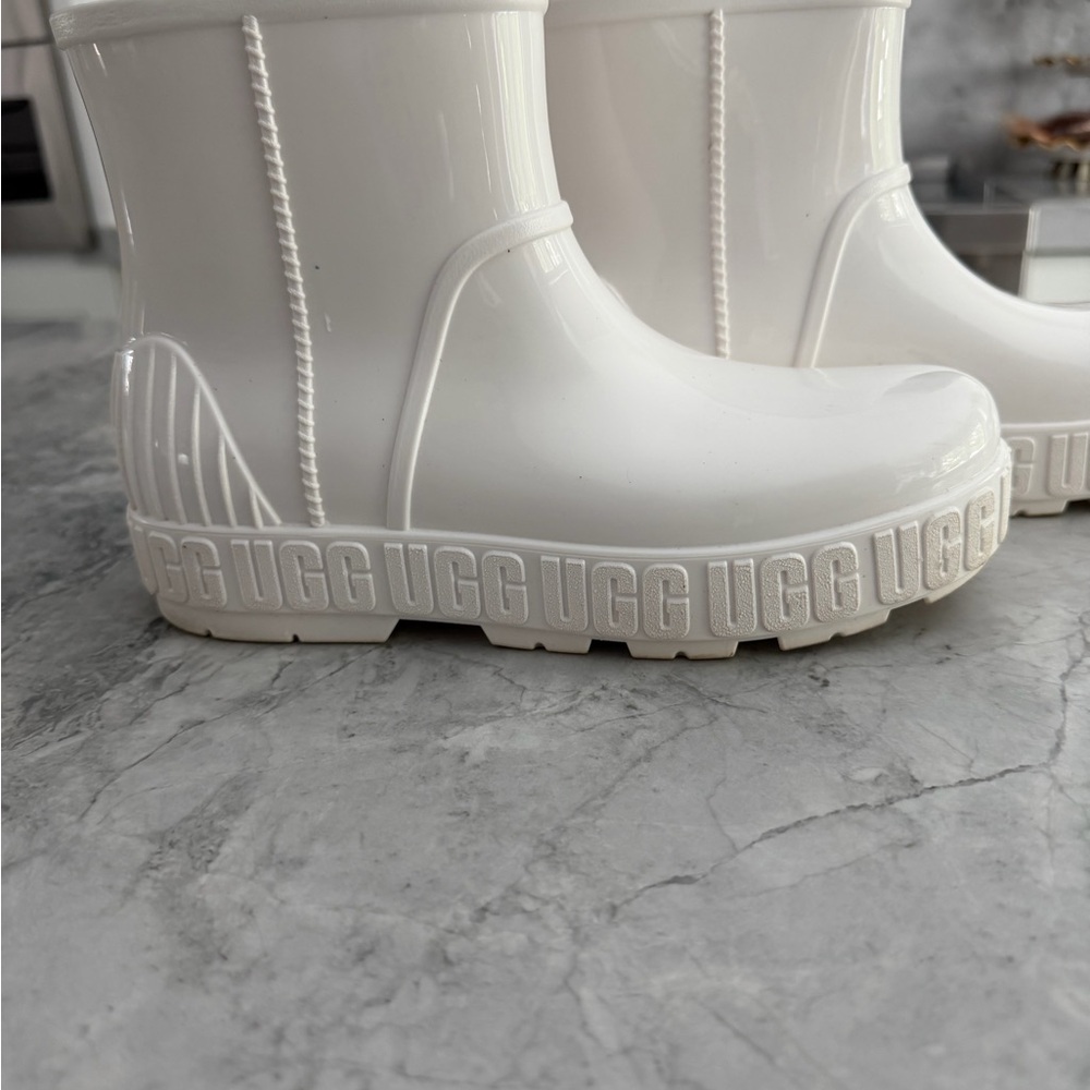 UGG rain boots